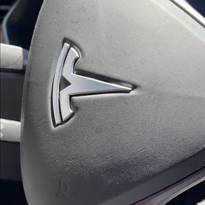 Meet your Posher, Gustavo